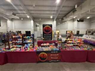 This weekend we are setup in Fort Smith Arkansas at the rivervalleycomiccon! Come see us at our first Arkansas show!
We have our 3D as usual and also some of Karens Kreations crochet!
.
.
.
#royalpythonsofinstagram #royalpythonsofig #royalpythons #royalpythonmorphs #royalpythonbreeder #royalpython #desertsedgeexotics #ballpythonbreeder #reptilesofinstagram #ballpythonmorph #ballpythonofinstagram #ballpython #ballpythonmorphs #reptilebreeder #ballpythonsofinstagram #reptilekeeper #ballpythonbreeding #reptiles #snakesofinstagram #fort #smith #fortsmith #fortsmitharkansas #fortsmithar #FortSmithEvents #rivervalleycomiccon #comicon #3D #3D #print